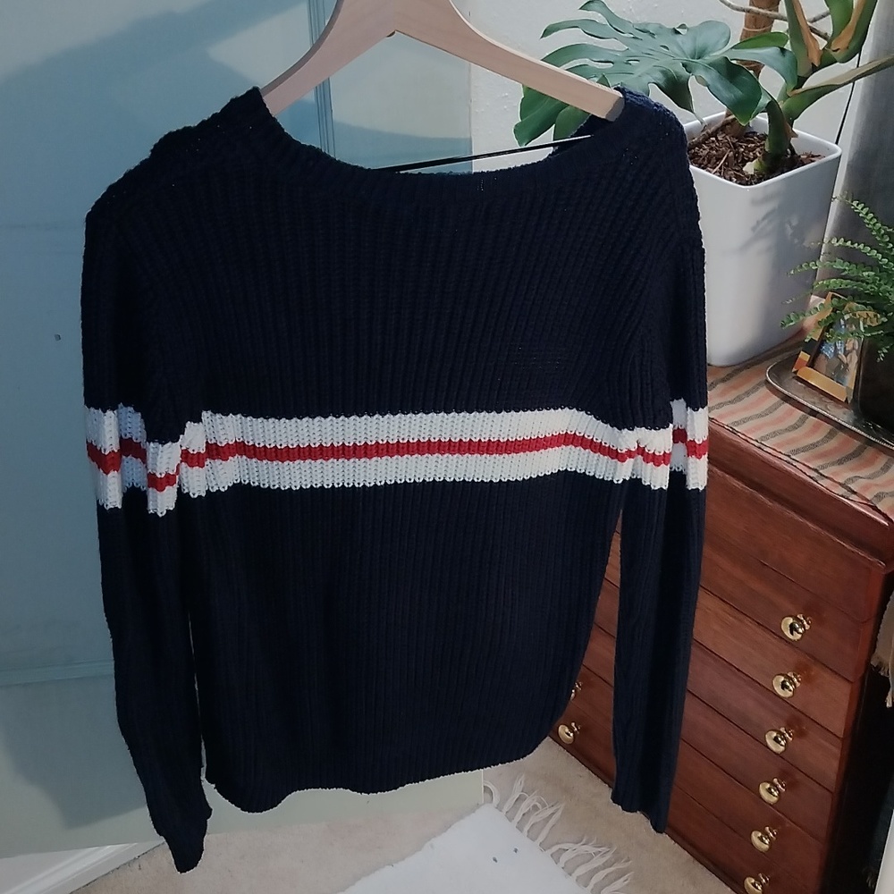 Sweater - Picture 3 of 3